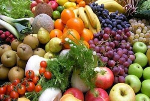 مصرف زیاد میوه و سبزیجات طول عمر را 8 ماه بالا می برد