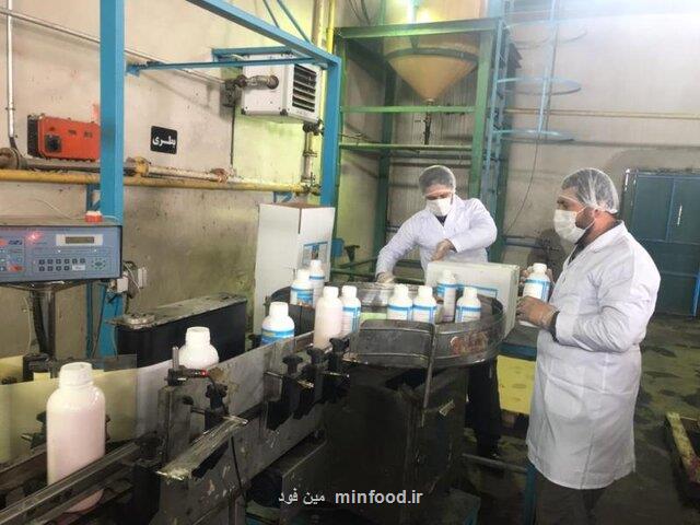 تولید روزانه حدود ۲۰ هزار لیتر مواد ضد عفونی كننده و ۲۰ هزار ماسك های فیلتردار